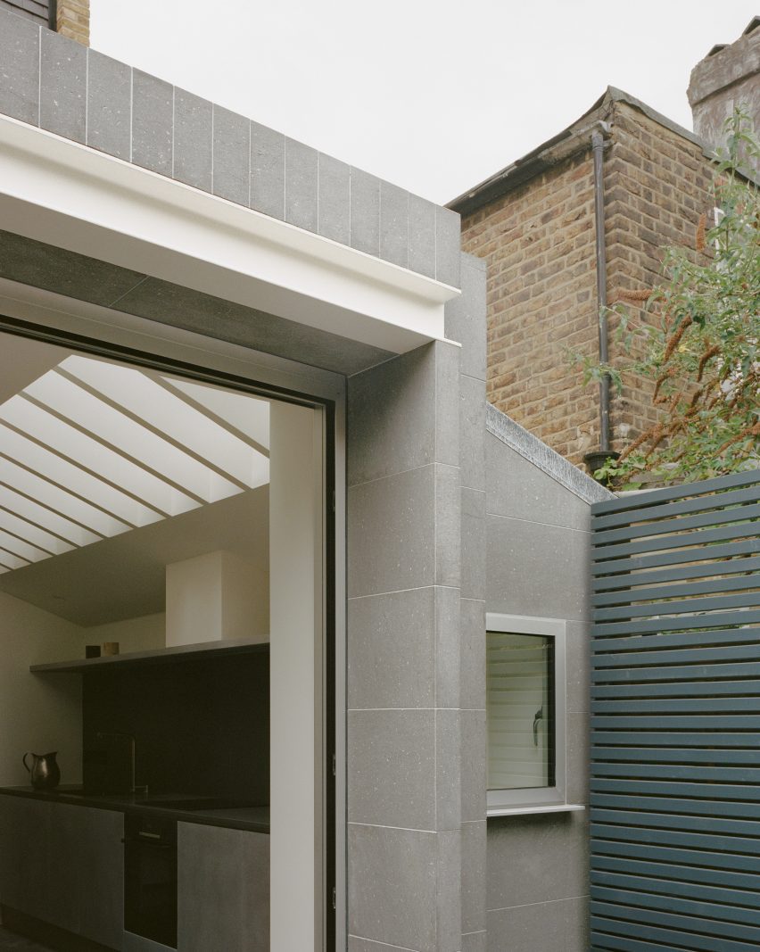 Basalt House by EBBA