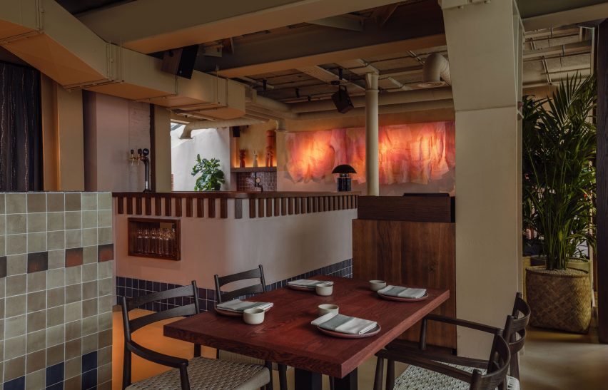 restaurant counter