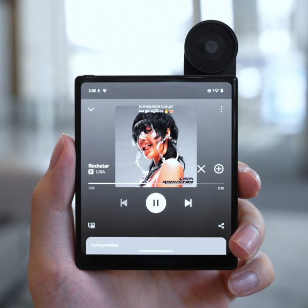 iKKO MindOne smartphone