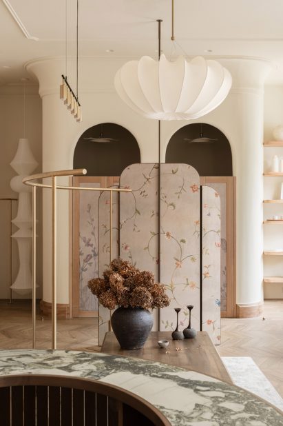 Love by the Moon shop in Kyiv designed by HE.D Group