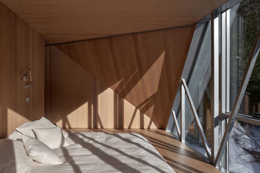 Max Nunez Architects