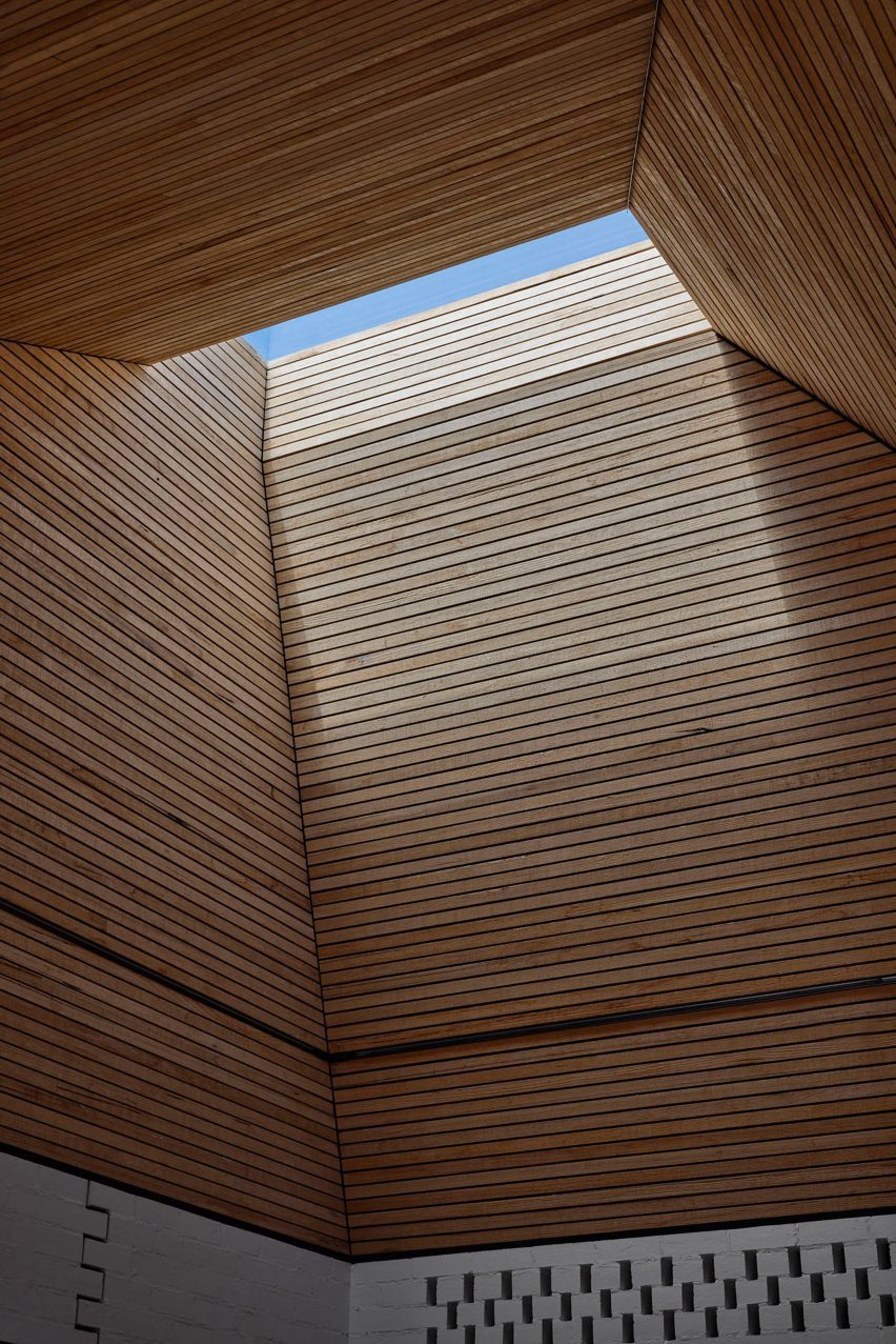 Mygunyah by the Circus by Matt Gibson Architecture + Design