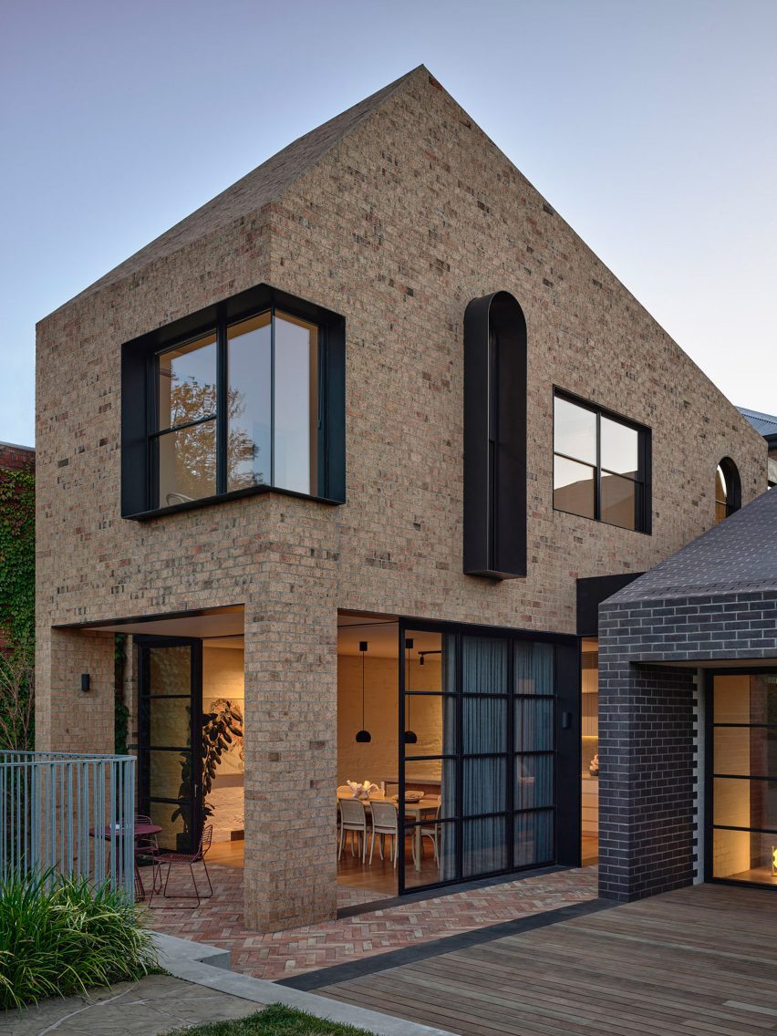 Mygunyah by the Circus by Matt Gibson Architecture + Design