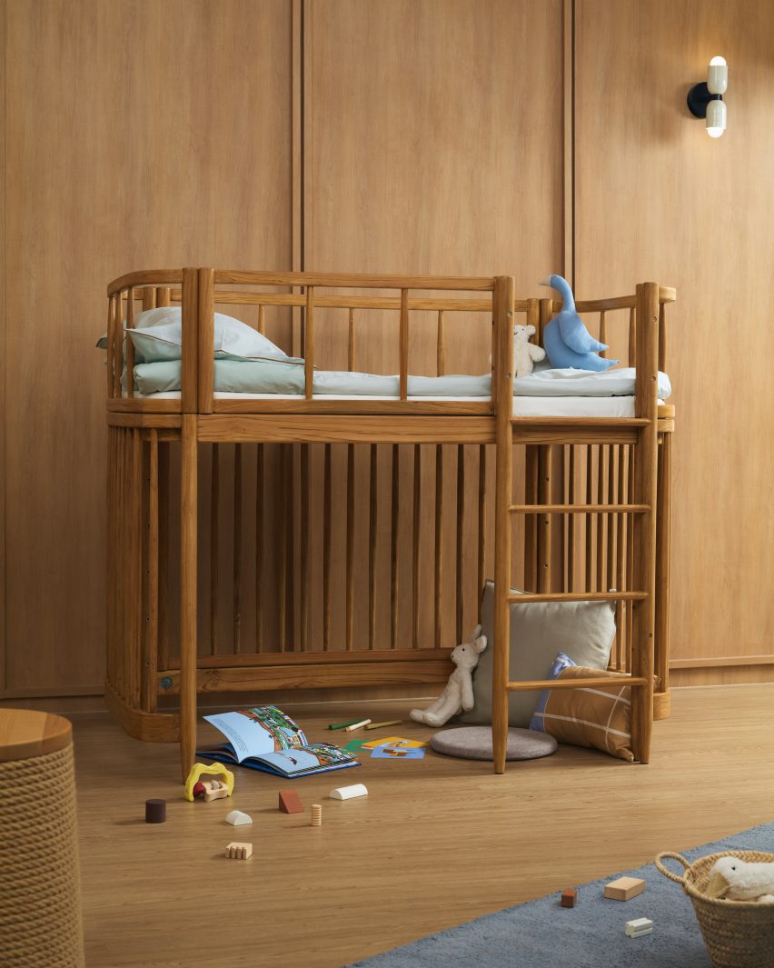Parry cot by Jitrin Jintaprecha for Mother Goose