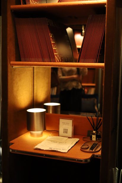 CB03 Desk by Pirajean Lees