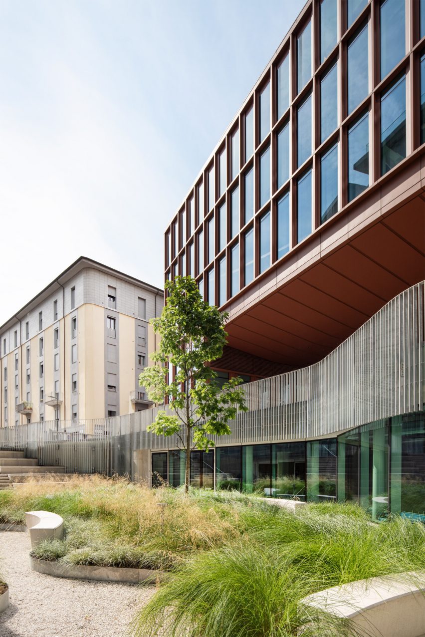 Pirelli 35 office transformation in Milan by Snøhetta and Park