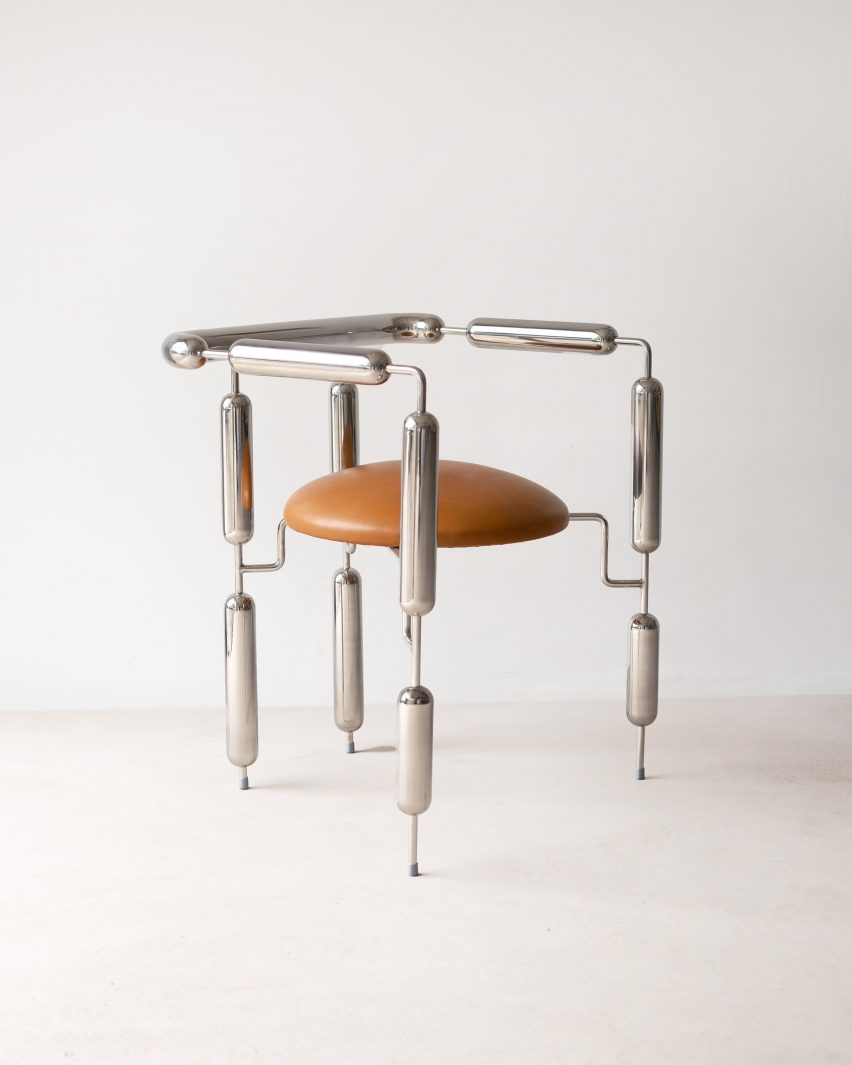 Poodle armchair by Mati Sipiora