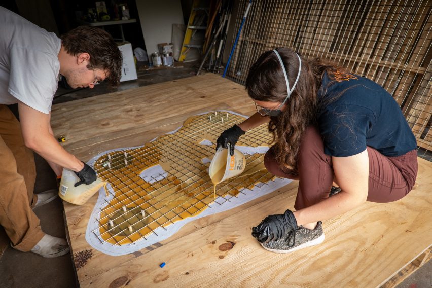 Puddle Pavilion made of resin by I/Thee
