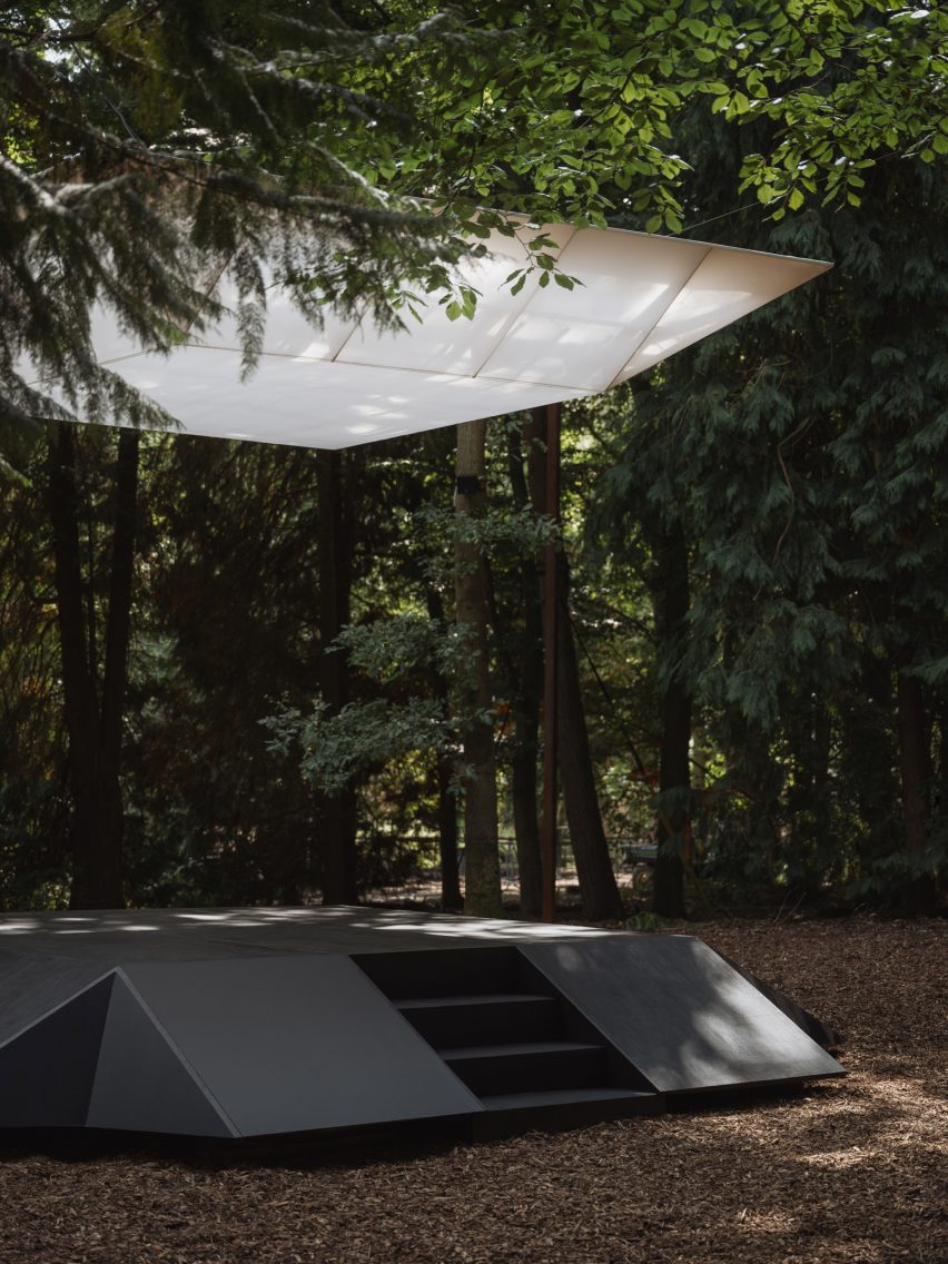 Pulse installation at Houghton Festival by EBBA's Benni Allan