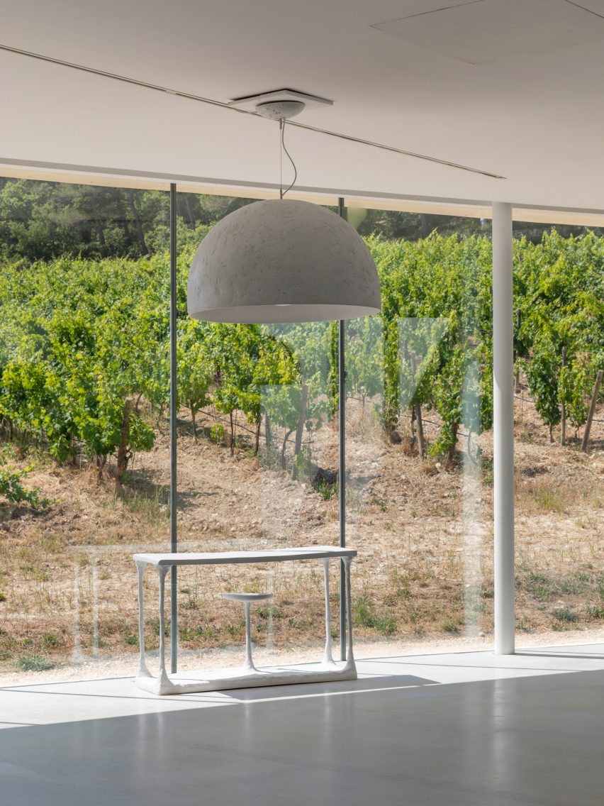 Pure exhibition by Ralph Pucci at Chateau La Coste