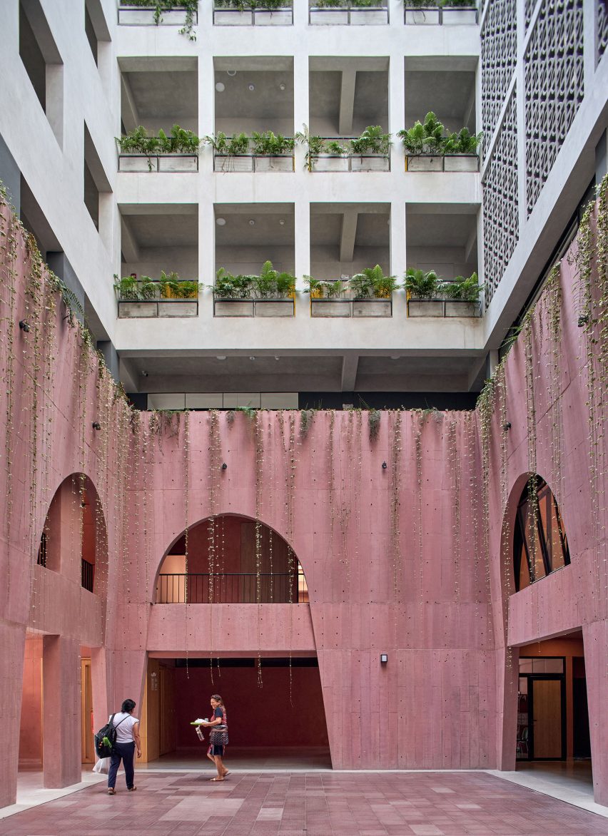 51-1 Arquitectos convent