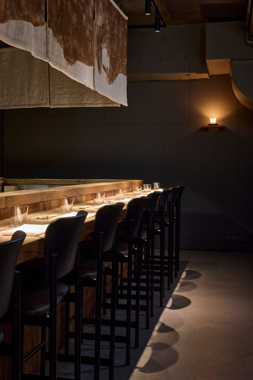 Counter at Shii restaurant in Helsinki by Joanna Laajisto