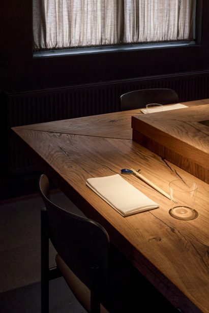 Counter at restaurant in Helsinki by Joanna Laajisto