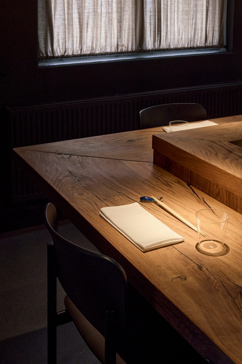 Counter at Shii restaurant in Helsinki by Joanna Laajisto