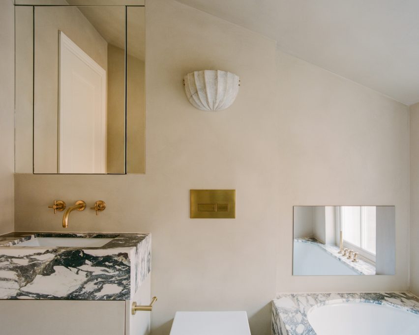 Sobremesa house extension and renovation in London by Studio McW