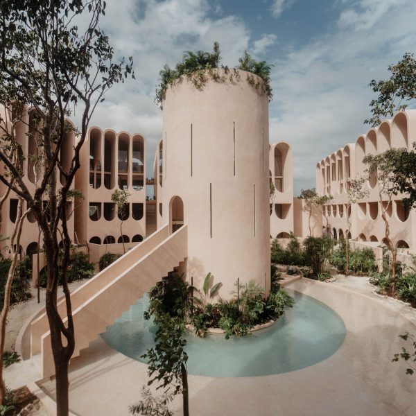 Babel housing in Mexico by V Taller