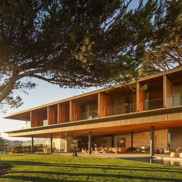 Casa Tejo in Portugal by Bernardes Arquiteturas