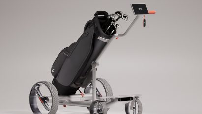 ixi self-driving golf trolley by Botronics and Futurewave