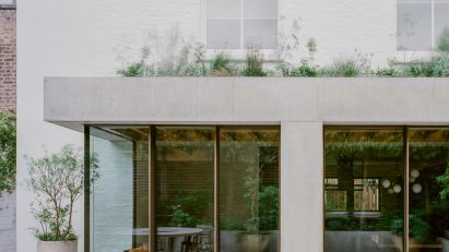 Concrete extension at T house in London by DF_DC