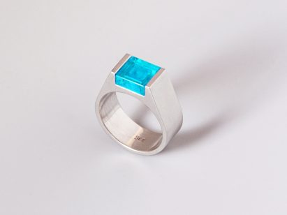 Ring with blue Lego "stone"