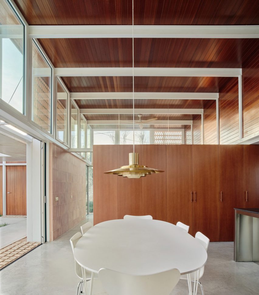 Casa Tres Patis by Twobo Architectura