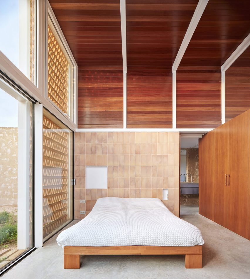 Casa Tres Patis by Twobo Architectura