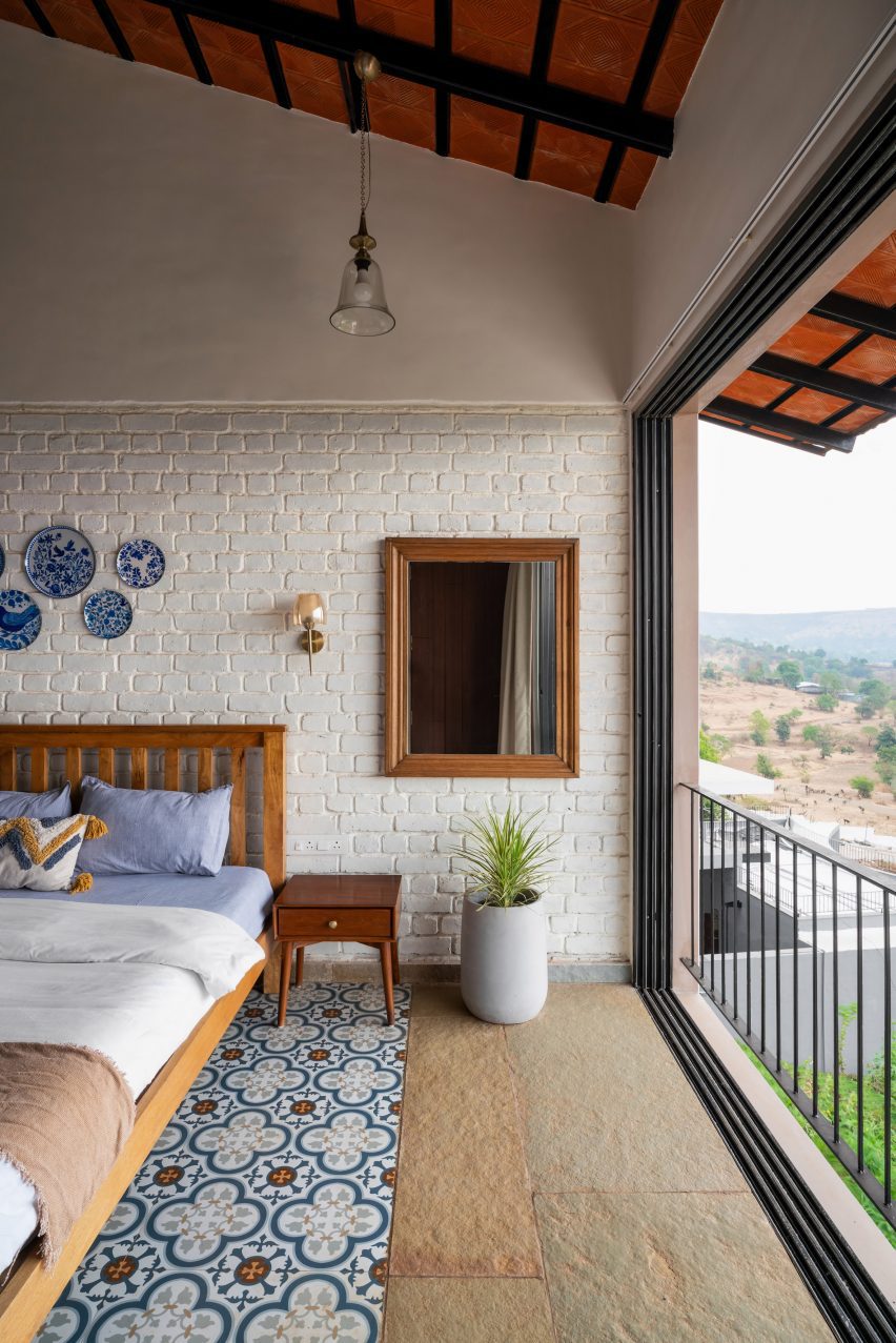 Villa Prakriti in India by UnTag