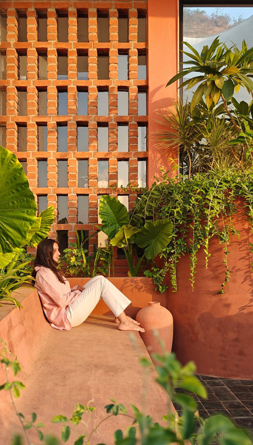 Villa Prakriti in India by UnTag