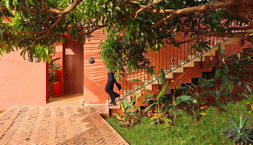 Villa Prakriti in India by UnTag