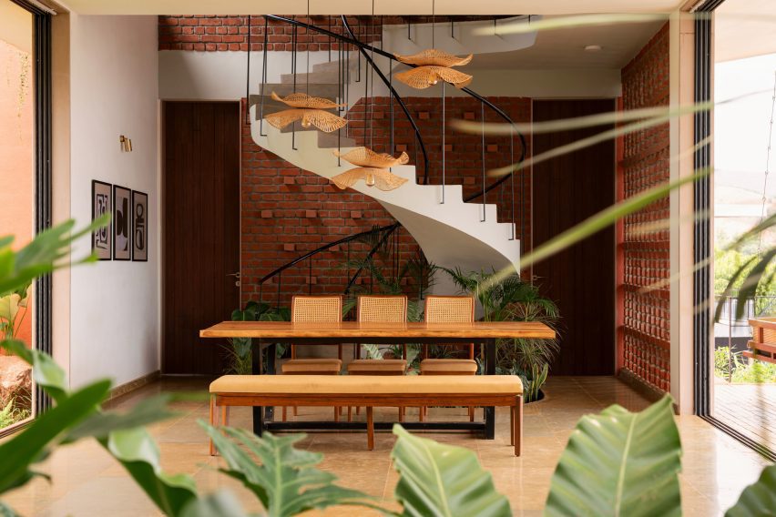 Villa Prakriti in India by UnTag