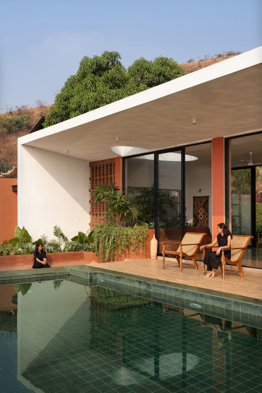 Villa Prakriti in India by UnTag