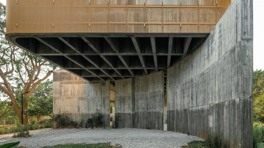W House II by IDIN Architects