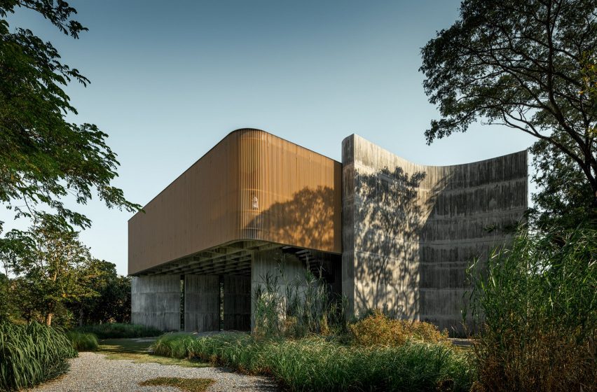 W House II by IDIN Architects