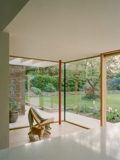 Seating nook within Scottish home extension by Pend