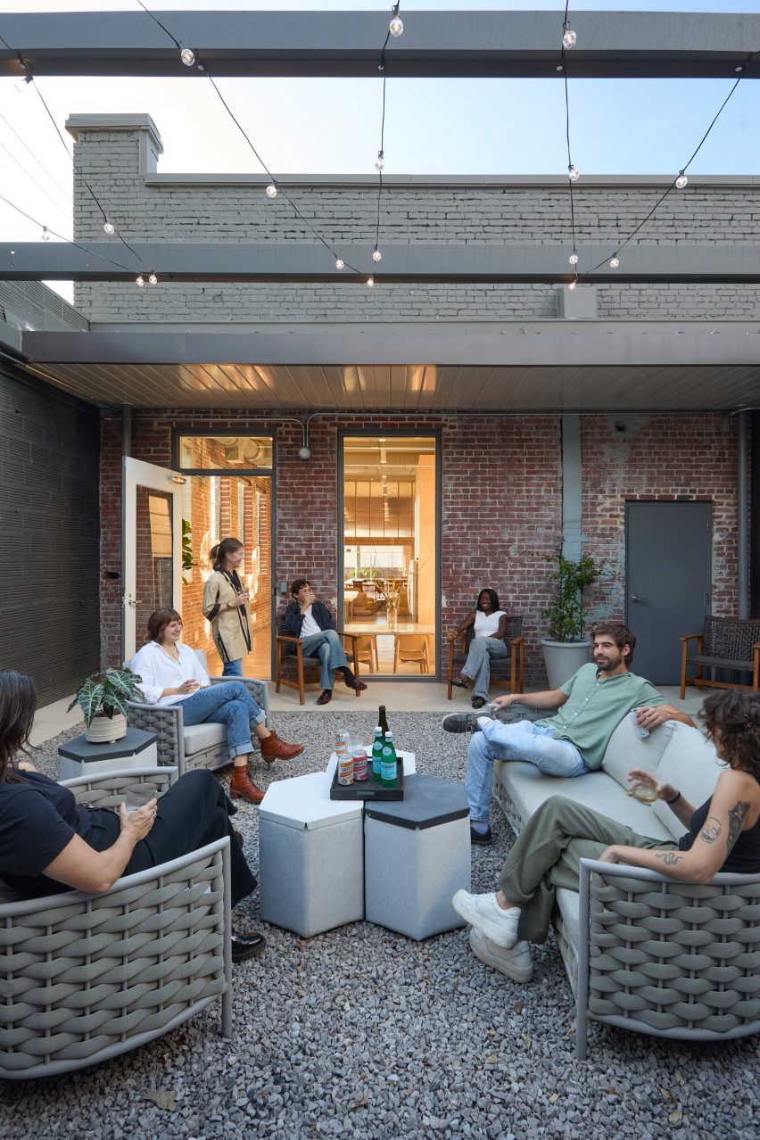 Lounge area in Wyatt Builds