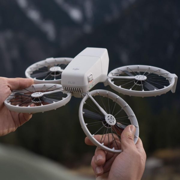 DJI Flip by DJI