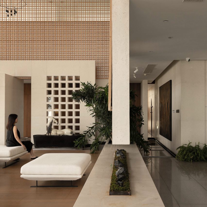 Feibo Gongchuang City Living Room by Puzao Design