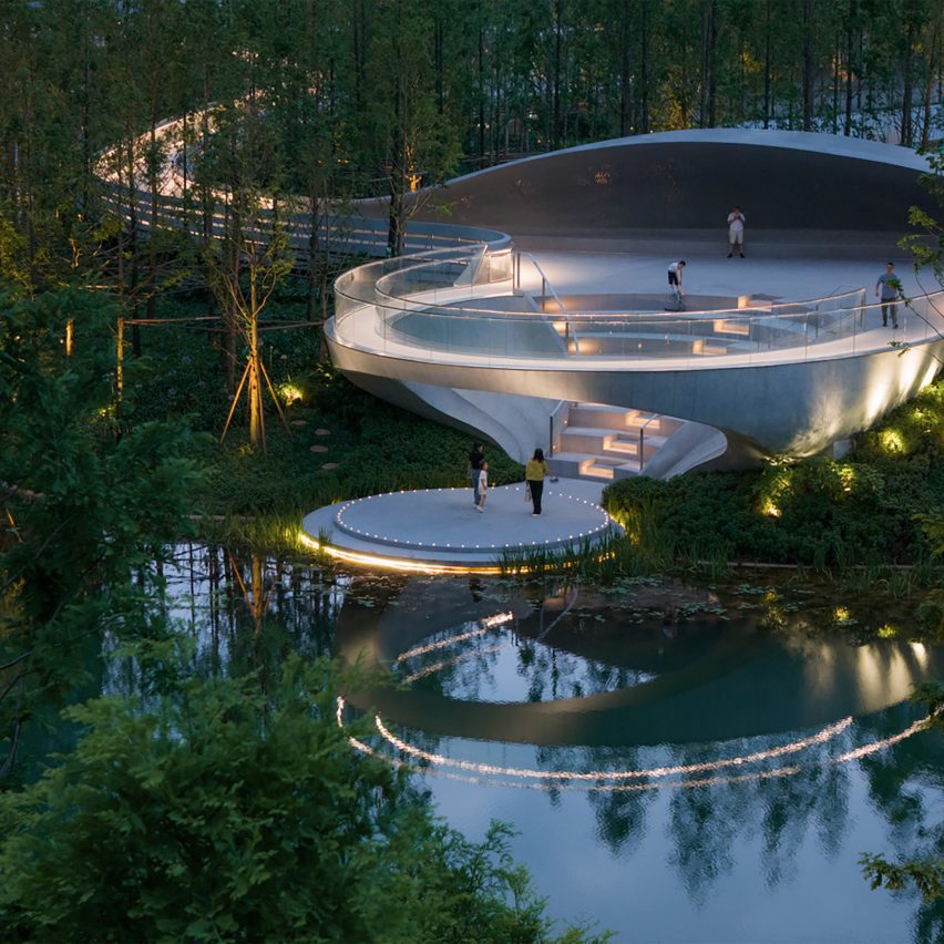 Ring of Starlight by Air-CoLab Studio and HDEC