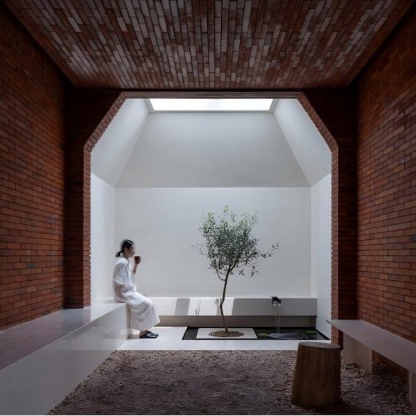 The New Zhenjiang Shanghai Xiao Long Bao Concept Store by FG Studio