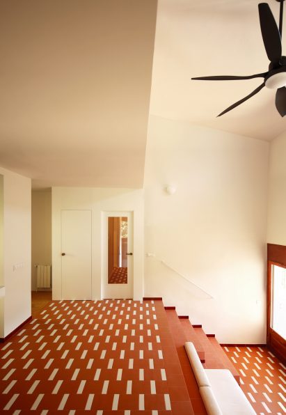 Hill House by studioNOLET featuring terracotta-coloured tiles