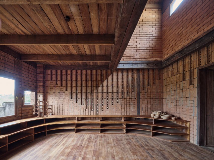 Interior of African Flow School by Urbanitree