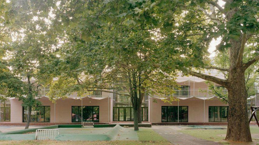 Gyöngyszem Kindergarten by Archikon