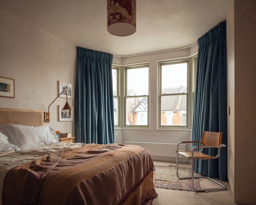 Twin Pitches by Atelier Baulier
