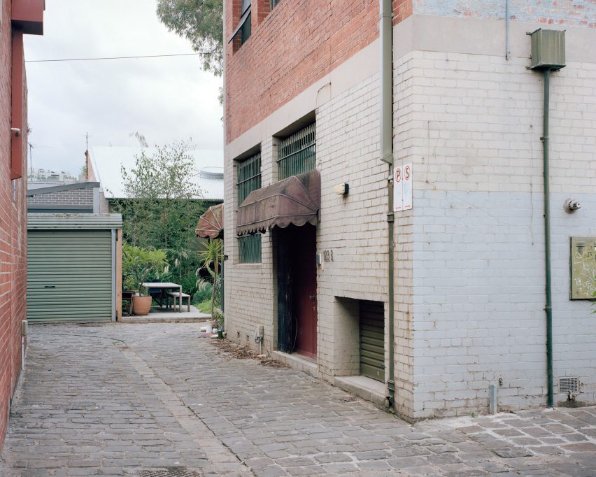 Cottage extension in Australia by Lovell Burton