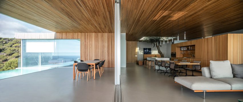 Barcelona House by Ström Architects