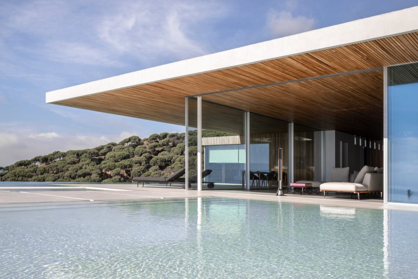 Barcelona House by Ström Architects