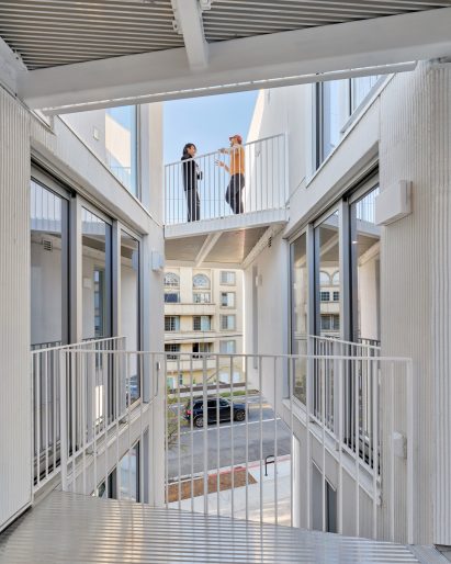 LOHA-designed apartment block