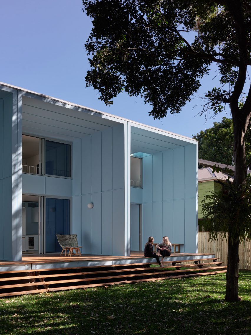 Blok Three Sisters by Vokes and Peters and Blok Modular