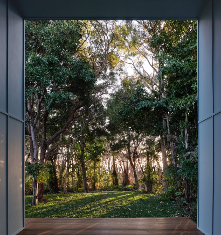 Blok Three Sisters by Vokes and Peters and Blok Modular