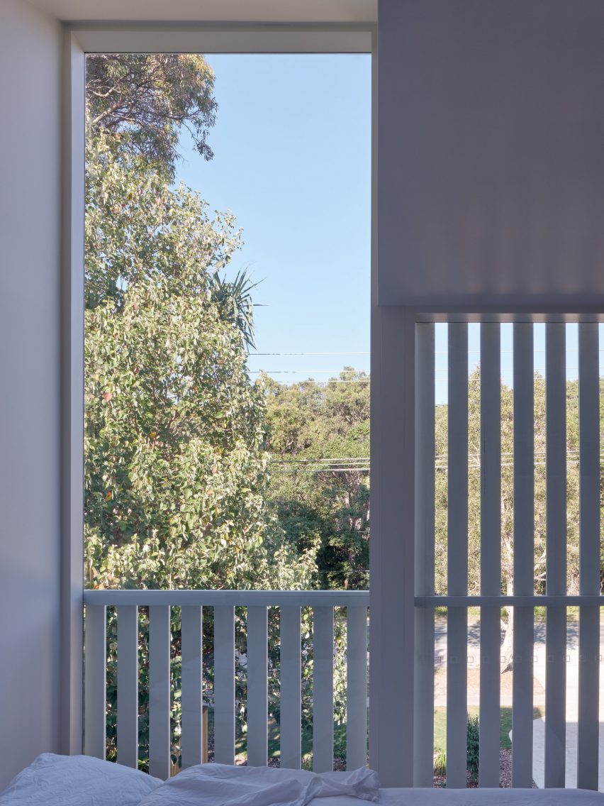 Blok Three Sisters by Vokes and Peters and Blok Modular
